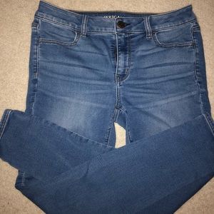 American Eagle super stretch jeans
